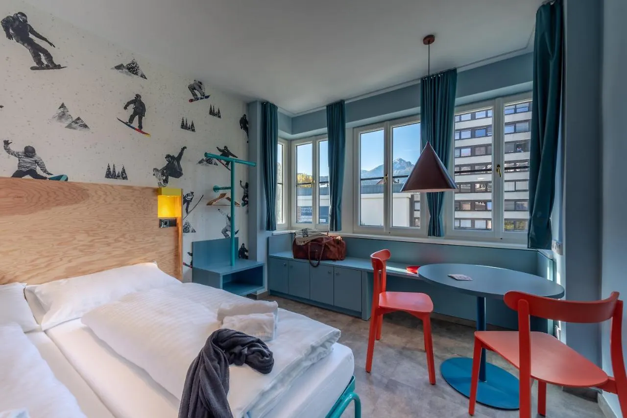 Meininger Hotel Innsbruck Zentrum 3*,  Austria